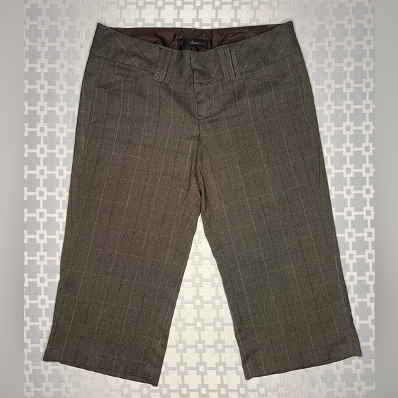 Y2K 2000s Lowrise Tailored Brown Plaid Capri Trousers Bermuda Shorts - Picture 2 of 9